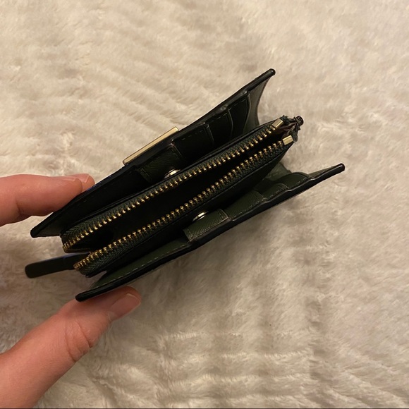 Kate Spade wallet - Picture 3 of 6